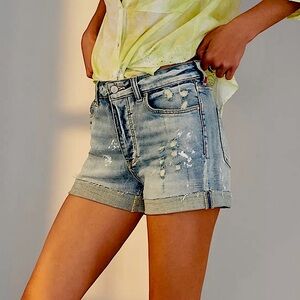 EUC Pilcro Jean Shorts